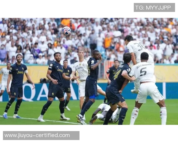 西甲激战皇马凭借点球战胜国米全场沸腾瞬间回顾